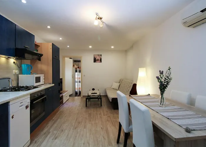 Apartment Besima 2178